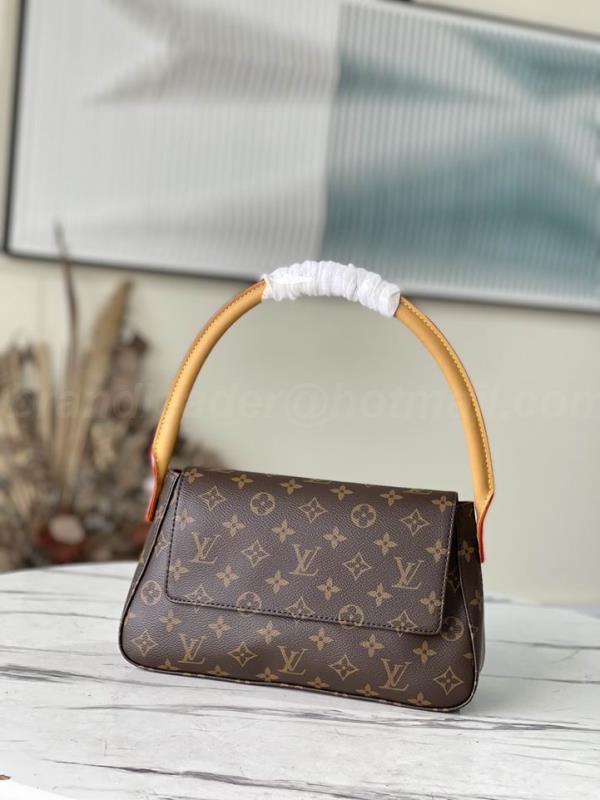 LV Handbags 668